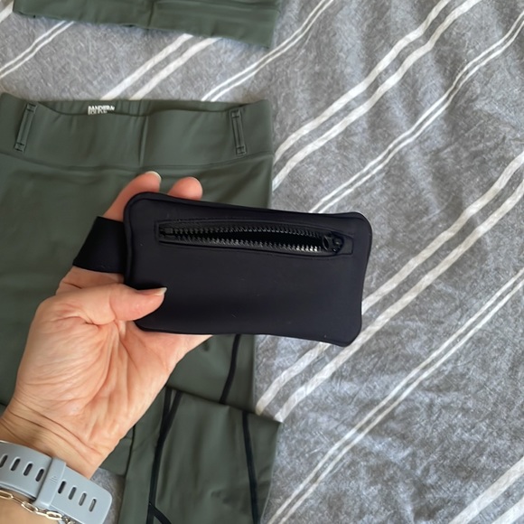 Bandier & Solid & Striped Set (olive color) - Picture 12 of 12